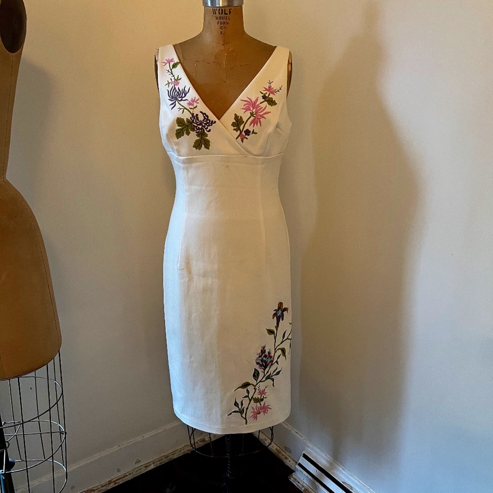 Stunning Embroidered Stretch Twill Summer/Cruise/Holiday Dress